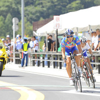 上野みなみが全国都道府県対抗自転車競技大会で優勝 画像