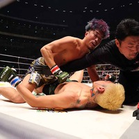 【RIZIN.45】「あれ、何かあった？」太田忍、熱唱登場の芦澤竜誠を“141秒失神”ダースチョーク葬で一本勝ち