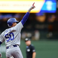 【MLB】大谷翔平を敬遠し、ベッツ勝負を選んで裏目に　「どちらの毒を飲むか」エ軍ワシントン監督が振り返る