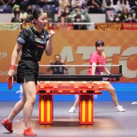 快進撃の張本美和にかかる三冠獲得への可能性　中国選手に圧巻の3連勝、木原美悠とのダブルスでも4強入りで金メダル奪取に期待【アジア選手権】