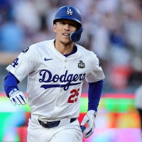 【MLB】ドジャースの“長期契約一覧”が圧巻、エドマンは5年110億円超で残留　米メディアは「戦力が揃っている」と驚愕するも……