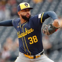 【MLB】ドジャースに守護神を求める声続々　「トレードでブルワーズのクローザー、ウィリアムズ獲得を」交換要員にラックスらの名前