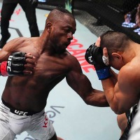 【UFC】マネル・ケイプ、“アイポーク論争”で物議……17連勝中の選手に勝利も「両手で目を突いているのがはっきりわかる」