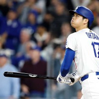 【MLB】大谷翔平、常識外れの打撃力に“辛口”解説者も脱帽「人間の領域を超えてるよ」　夜のドジャースタジアムで「あんな打球はありえない」