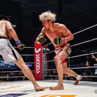 【RIZIN】「世界との差はすごい」連敗した鈴木千裕に“必要な引き出し”とは……金原正徳が提言「組める選手になっていかないと」