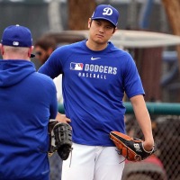 【MLB】大谷翔平、投球練習で最速150キロ計測も……　スライダー解禁には慎重姿勢「そこは医療的な判断」とロバーツ監督