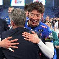 石川祐希、CL優勝を髙橋藍が祝福「帰ってきたらお寿司奢ってもらお！」　日本男子初の“快挙”にお祝いの声続々