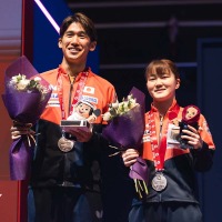 殊勲の銀メダルの“大吉”ペアに集まる称賛の声「驚異的なパフォーマンス」　吉村真晴、大藤沙月が中国撃破で躍動【世界卓球2025】