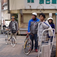 　高齢者と子どもが過ごしやすいスペースで自転車の試乗を試してもらう「第2回空堀自転車試乗会」が4月5日から2日間、大阪市中央区の空堀商店街で開催される。自転車は街乗り、スポーツタイプ、子育て向けとユーザーのニーズに応えいろいろな種類があるが、自転車の情報