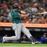 【MLB】本塁打王ローリー、殿堂入りレジェンドを超える“捕手史上2位”の46号アーチ　「OPS.696→1.028」急成長の右打席で記録更新