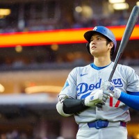 【MLB】「勘に頼ったスイング」不振続く大谷翔平を巡り、米メディアが辛口指摘　「世界最高の選手でさえ、時には人間らしく見える」