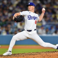 【MLB】WS18イニングの死闘……集中力を維持する秘訣は“もぐもぐタイム”にあった？ ド軍救援左腕はステーキで豪快に栄養補給