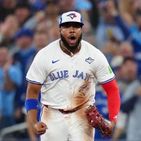 【MLB】ド軍の反撃阻んだブルージェイズの“美技2連発”　ゲレーロJr.が会心ガッツポーズ、シャーザーが満塁ピンチも1点に凌ぐ