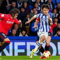 負傷離脱の久保建英、日本に一時帰国か……ソシエダ指揮官が明かす「タケは戦士、必ず強くなって戻ってくると確信」【ラ・リーガ】