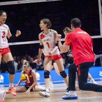 バレー女子日本代表、佐藤淑乃＆和田由紀子が振り返るドイツ撃破　初出場の山口真季は「ブロックで取れたのがうれしい」【VNL2026】