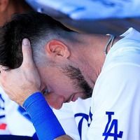 【MLB】悲壮感漂うタッカーの痛恨落球に「かわいそうになってきた」　攻守で苦しむ現状…ついにファンも“同情”「今の彼は本当に自信をなくしている」