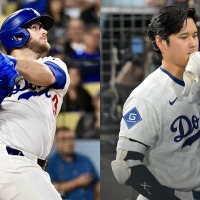 【MLB】「内野手用のグローブをはめて……」スタメン落ちが続く大谷翔平、ベンチでの様子は？　マンシー「楽しんでいるよ」と明かす