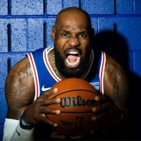 【NBA】レブロンは自宅から練習場まで「ヘリコプター通勤」　チームメートがエピソードを披露「彼はヘリで帰宅、俺は車が壊れて……」