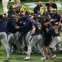 【MLB】球団創設58年目ブルワーズ、4勝1敗でレイズを下して初の世界一　剛腕ミジオロウスキーが6回途中無失点の快投劇
