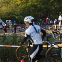 秋ヶ瀬バイクロアは一般の人も気軽に見たり参加したりできるイベント