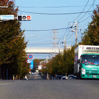 千城台駅周辺はアップダウンの続く道が多くある（11月30日、千葉モノレール実証実験「サイクル＆モノレール」）