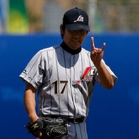 【プロ野球】成瀬、ヤクルト入団会見「開幕投手を狙う」 画像