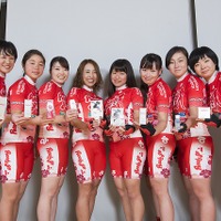 女子自転車チームReady Go JAPANにサロン向け化粧品会社がサプライヤーに 画像