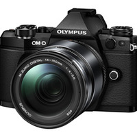 5軸手ぶれ補正搭載「OLYMPUS OM-D E-M5 Mark II」2月下旬発売