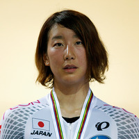 上野（うわの）みなみが世界選手権トラックで銀。日本女子初の快挙