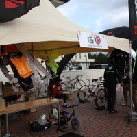 大会には地元自転車店やトレックブースもありイベントを盛り上げた