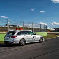 メルセデス-AMG C63のF1メディカルカー