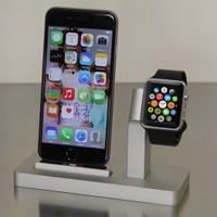 iPhoneとApple Watchを同時に充電するドック「PREMIUM ONE」…米パロアルト発
