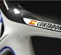 　トレック・ジャパンは日本最大級のサイクルイベント「サイクルモード・インターナショナル2007」に、スペインのアルベルト・コンタドールがツール・ド・フランスで使用した愛車マドンを展示する。
　大柄には見えないコンタドールが使用していたフレームサイズは意外
