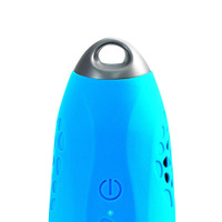 ドリンクホルダーに収まるペットボトルサイズのワイヤレス防水スピーカー 画像