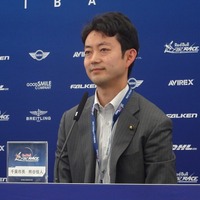 レッドブル・エアレース記者会見…エリック・ウルフGM、松崎浦安市長、熊谷千葉市長が参加