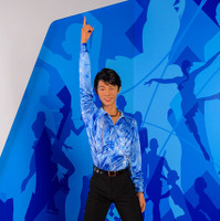 羽生選手等身大フィギュア - (C) The images shown depict wax figures created and owned by Madame Tussauds.