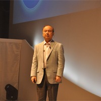 孫正義社長「3つの成長戦略…IoT、AI、スマートロボット」ソフトバンクワールド2015 その2