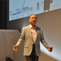 孫正義社長「3つの成長戦略…IoT、AI、スマートロボット」ソフトバンクワールド2015 その2