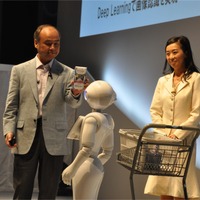 孫正義社長「3つの成長戦略…IoT、AI、スマートロボット」ソフトバンクワールド2015 その2