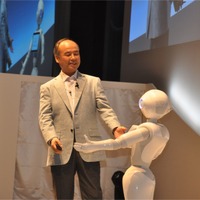 孫正義社長「3つの成長戦略…IoT、AI、スマートロボット」ソフトバンクワールド2015 その2