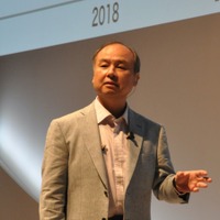 孫正義社長「3つの成長戦略…IoT、AI、スマートロボット」ソフトバンクワールド2015 その2