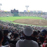 【高校野球】広島新庄が甲子園初勝利…2年生エース堀、痛みに耐えて完投 画像