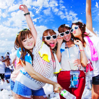 「泡フェスHIROSHIMA2015」開催…浜辺で泡まみれ！ 画像