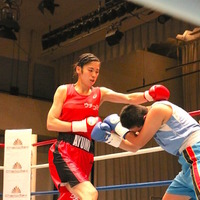ミス府中の女性ボクサー後藤あゆみ、プロデビュー戦でKO勝利 画像