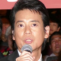 唐沢寿明、福山雅治は「立ってるだけでモテる人」 画像