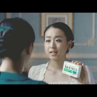 浅田真央&舞、「ストナリニS」CMで連続ドラマ仕立ての演技に挑戦 画像