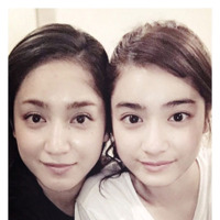 平祐奈、姉・愛梨との顔交換写真を公開「一緒にいると似ていくのかな」 画像