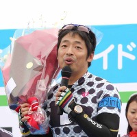 自転車芸人安田団長「ヨメと一緒に自転車に乗る」 画像