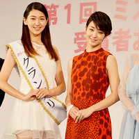 #武井咲&#剛力彩芽&#河北麻友子が後輩にエール!21歳現役大学生が華々しくデビュー 画像
