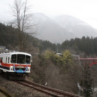 神岡鉄道の気動車「おくひだ1号」が復活…廃止から10年ぶり運転 画像